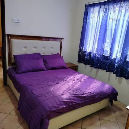 Homestay Elina - Cheap And Cosy Port Dickson Extérieur photo